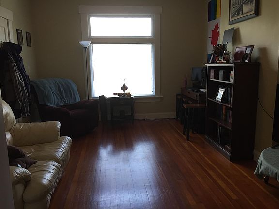 3rd image of 219 W 1st Ave #A