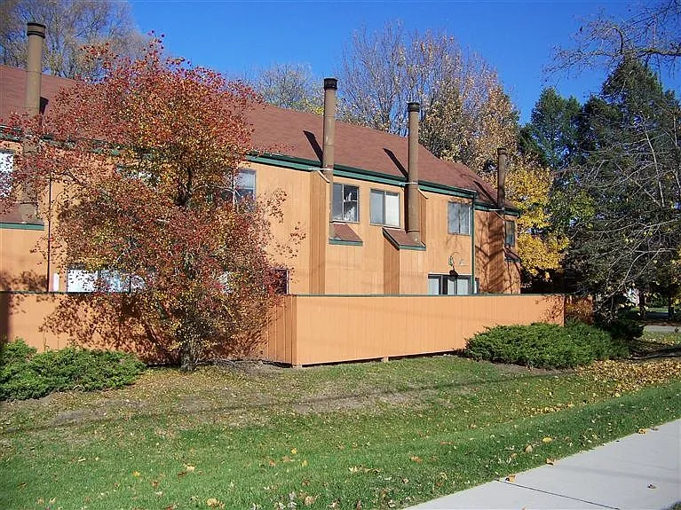 506 E Coolspring Ave APT D photo 1