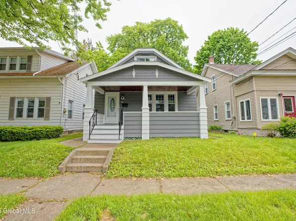 35 Wallace Street, Schenectady, NY 12302