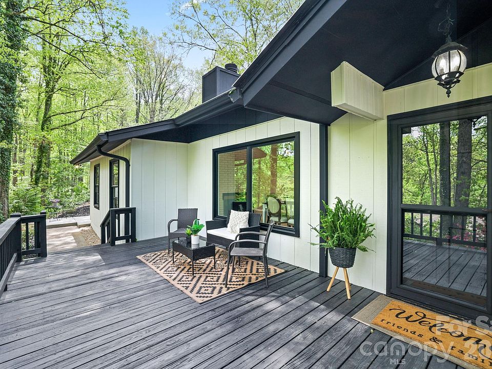 1st image of 1 Virginia Ln