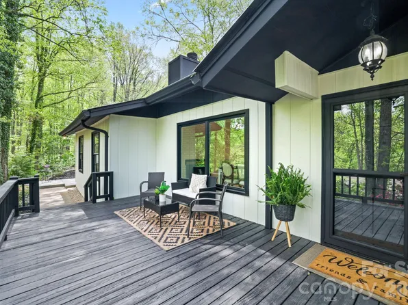 1 Virginia Ln, Cullowhee, NC 28723
