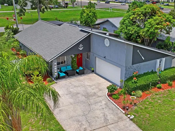 3113 Chamblee Ln, Clearwater, FL 33759