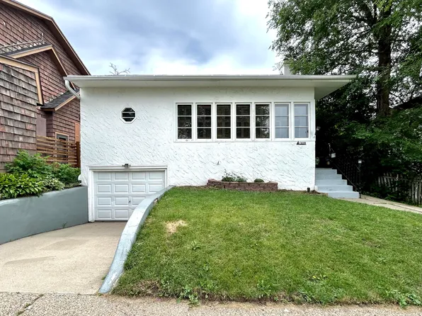 309 N 5th St, Marshalltown, IA 50158