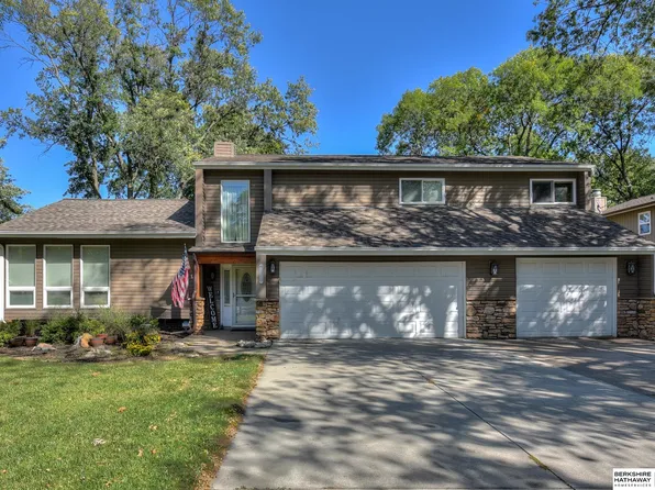 6207 S 149th St, Omaha, NE 68137