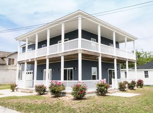 302 N 16th St, Morehead City, NC 28557