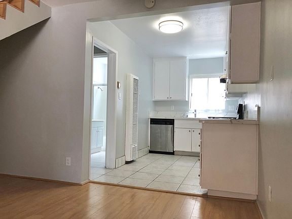 3rd image of 120 Roswell Ave APT 4