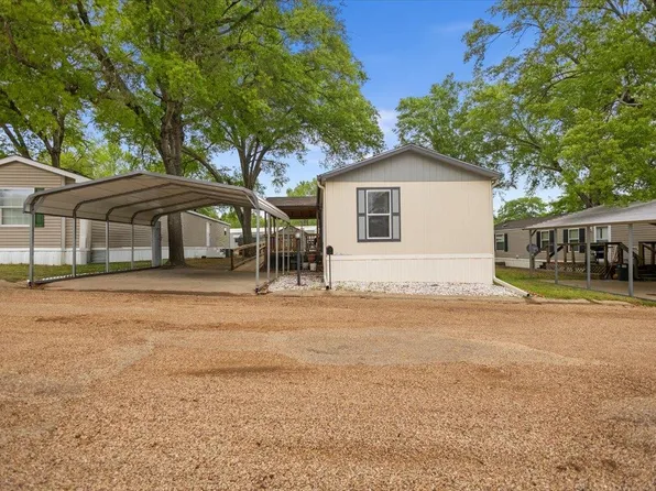 13529 State Highway 110 S Trailer 122, Tyler, TX 75707
