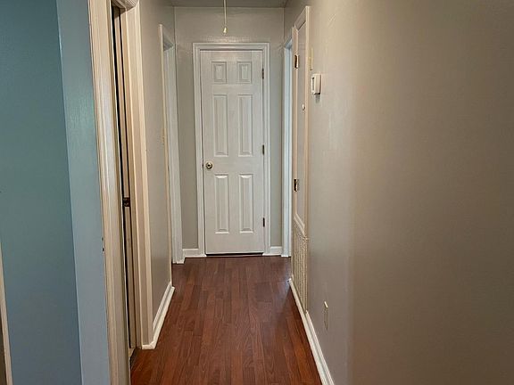 Hallway to Bedrooms
