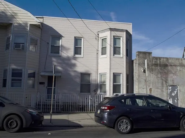 127 Logan Ave, Jersey City, NJ 07306