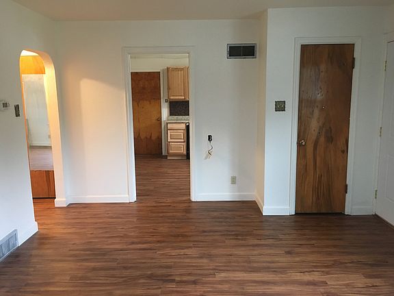 2nd image of 12 Marshall Dr