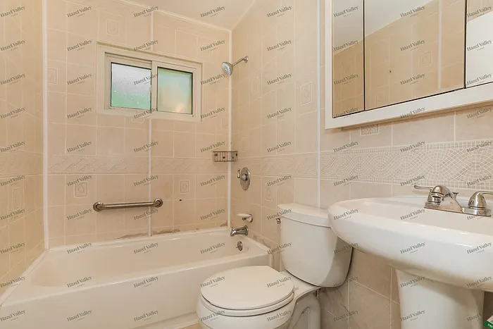 4321 Delhi Rd — Photo 9