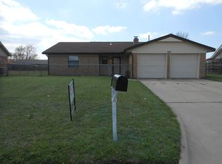 107 SE Sungate Blvd, Lawton, OK 73501