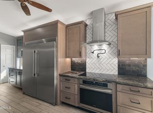 12332 N 71st Ln, Peoria, AZ 85381
