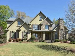 5705 Laurel Oak Dr, Suwanee, GA 30024