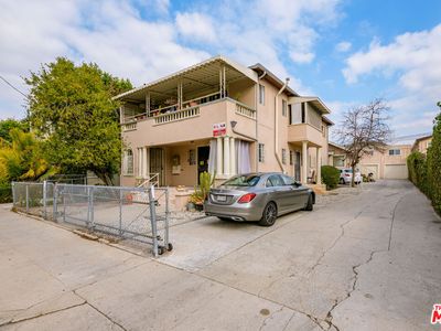 1726 N Mariposa Ave, Los Angeles, CA, 90027