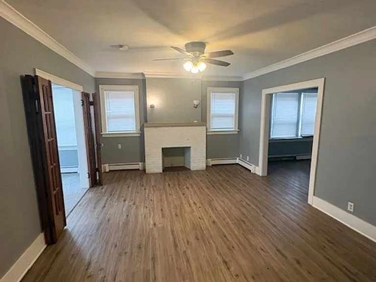 2405 N Sheridan Rd — Photo 11