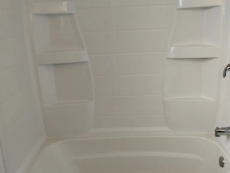 Tub upstairs bathroom