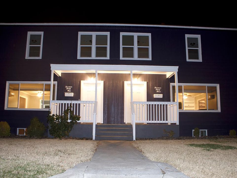 1st image of 1433 Jadwin Ave