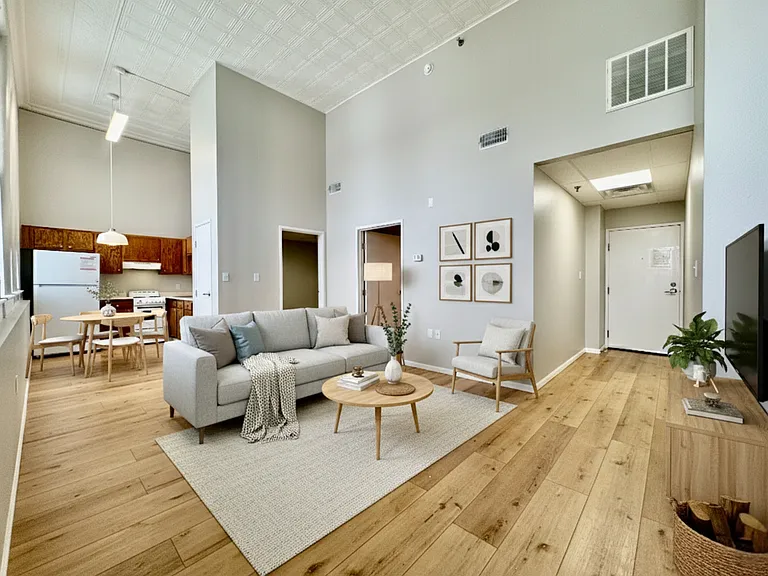 Comfortable Living at Blume Lofts, Wapakoneta — Photo 13