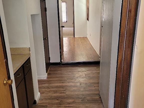 5th image of 196 Jewett St #2