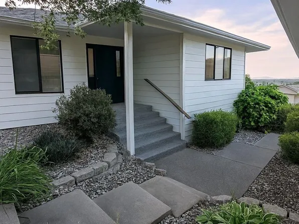 3803 W 40th Pl, Kennewick, WA 99337