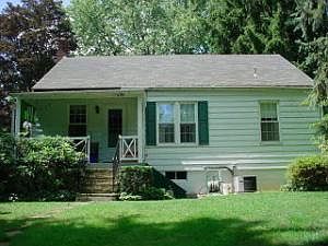 2nd image of 734 Coudersport Lck
