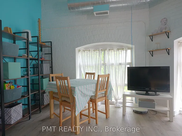 284 Saint Helens Ave #124 — Photo 7