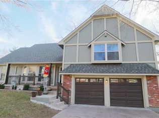 13033 W 102nd St, Lenexa, KS 66215