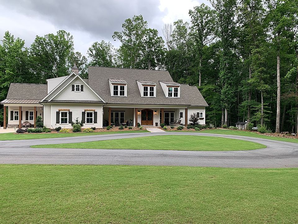 1st image of 2426 Spicewood Dr