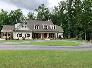 2426 Spicewood Dr, Winston Salem, NC 27106