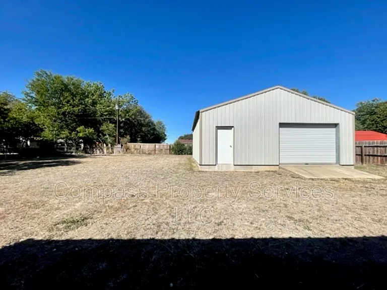120 York Dr #120 — Photo 9