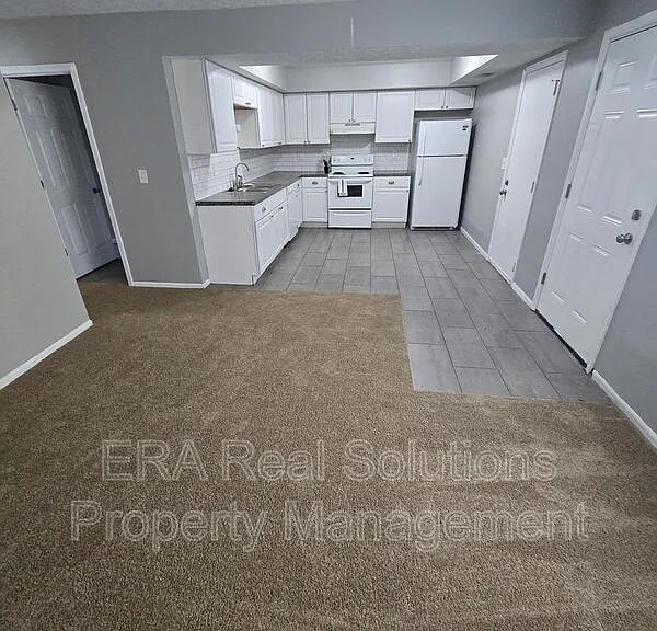 2721 Charles Dr — Photo 7