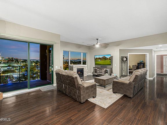 4th image of 16 W ENCANTO Boulevard #408