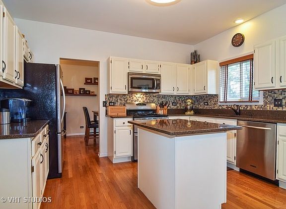 5th image of 125 N Manchester Ln