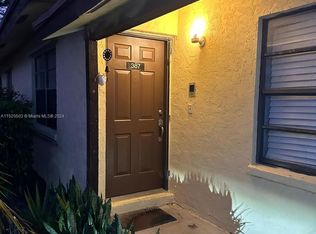 387 Glenwood Dr #387, West Palm Beach, FL 33415