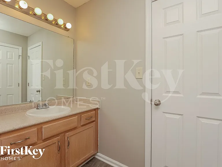 914 Hedge Apple Dr — Photo 9