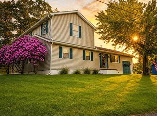 49 Nottingham Pl, Morgantown, WV 26508
