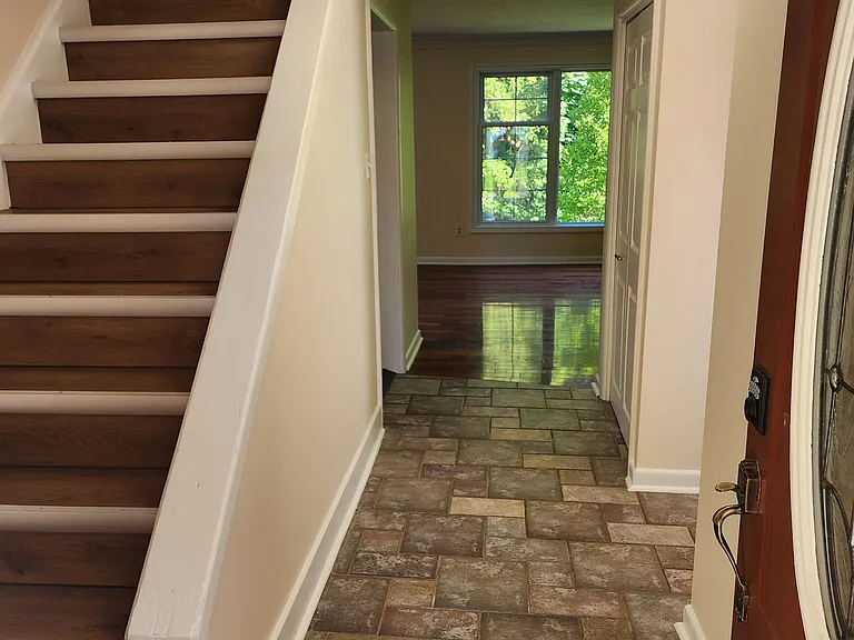 15 Saint Anns Ct — Photo 2