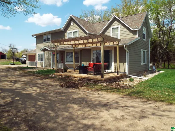 1211 Highway 59, Sibley, IA 51249
