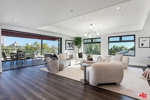 1839 Pandora Ave #PENTHOUSE Photo 1