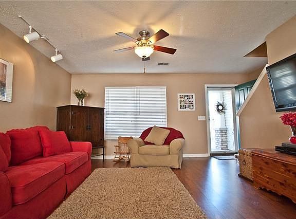 Home for Sale in Hermitage, Tennessee $143,000