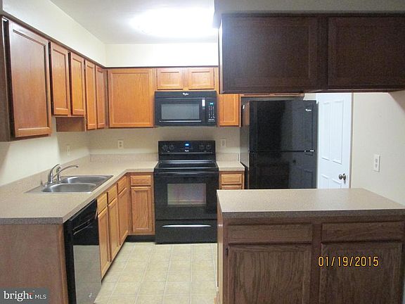 2nd image of 6047 Essex House Sq #A