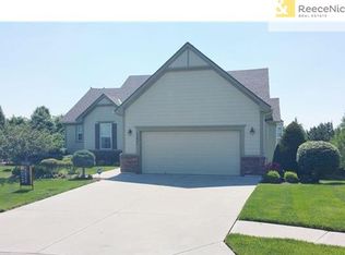15812 E 28th Street Ct S, Independence, MO 64055
