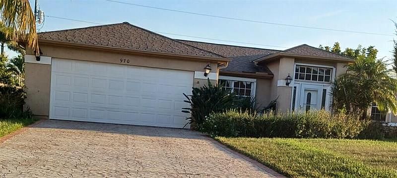 1st image of 970 SW Cornelia Ave