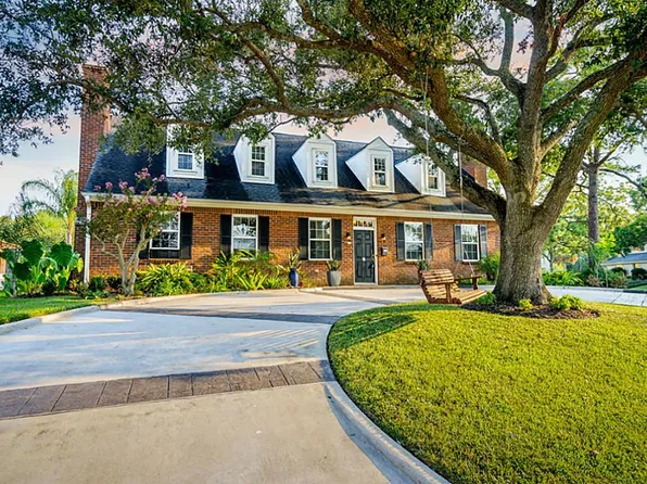 2002 Sea Cove Ct, Houston, TX 77058