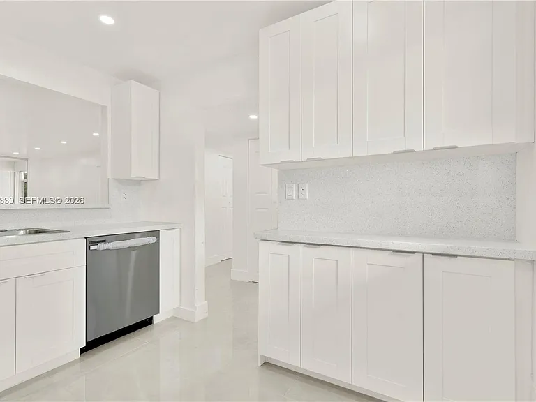 8320 Sands Point Blvd #M107 — Photo 6
