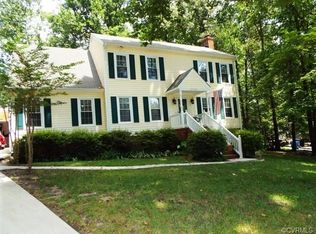 10902 Crofton Ct, Chester, VA 23831