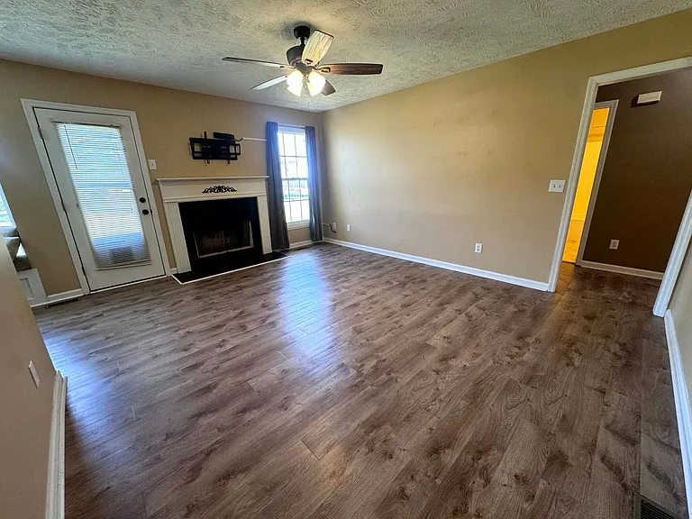 109 Belle Boyd Dr — Photo 8