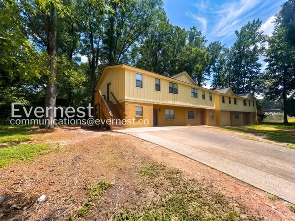 397 Annie St, Scottdale, GA 30079