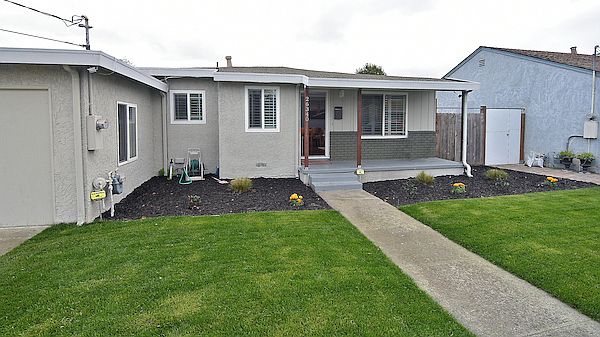 1st image of 26340 Regal Ave